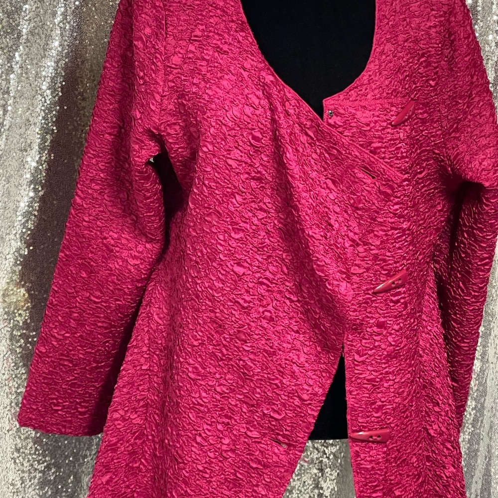 Peplum jacket with snap buttons size medium